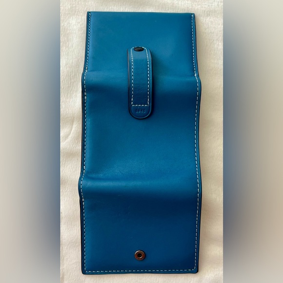 Coach 1941 small trifold wallet with flower pattern interior - Picture 11 of 11